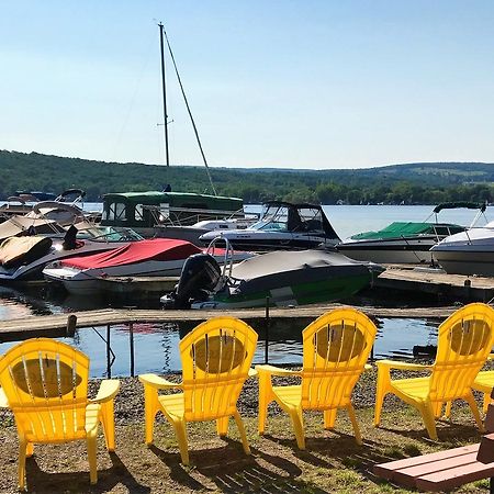 Beachcomber Inn Conesus ภายนอก รูปภาพ